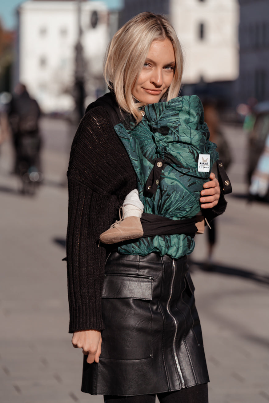 Baby-bærer TaiTai Tropi Cally av Fiona Erdmann